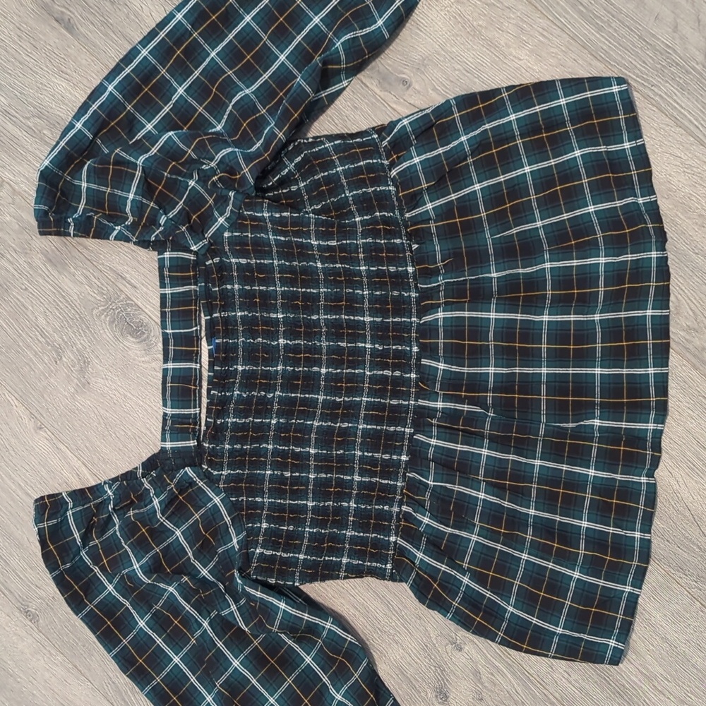 Old Navy Tartan Plaid Seersucker Smocked Modal Blouse Top